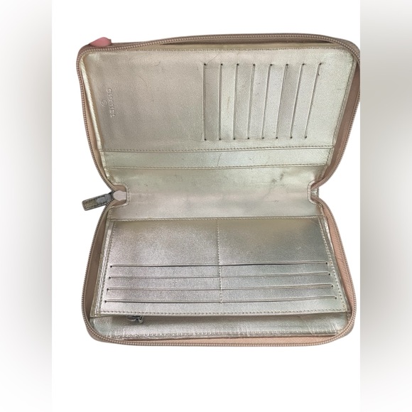 Chanel Gold Patent Leather Lucky Symbols Zip Around Wallet w/COA & More - Picture 5 of 9